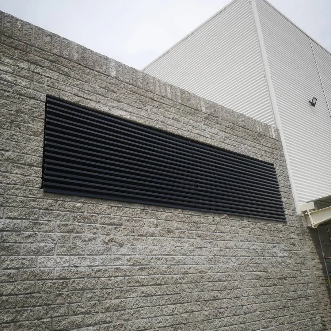 a la espera que confirmen imágenes finales para add SEO